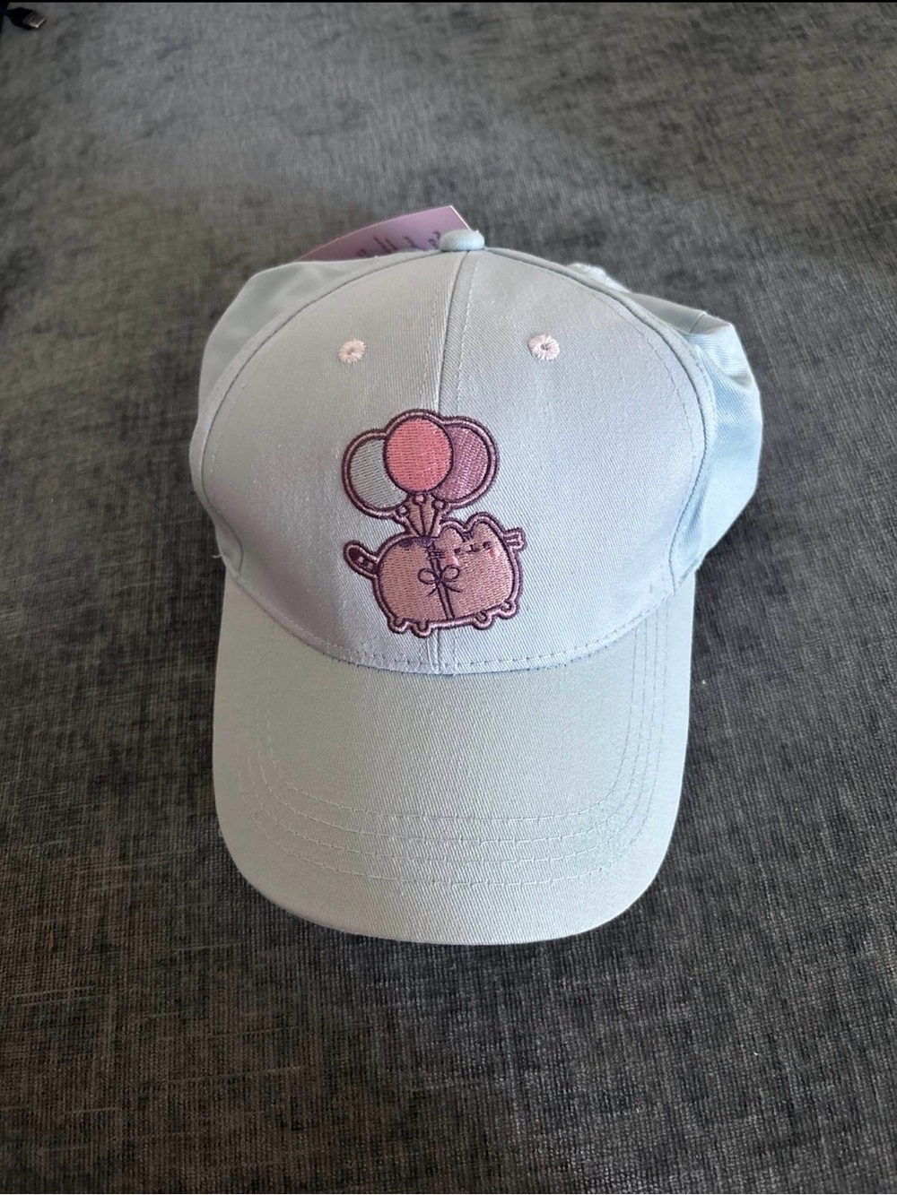 Light Gray Baseball Cap with Pink Balloon Kitty Embroidery
